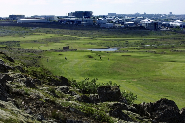 Grafarholtsvöllur opnar 1. maí - Garðavöllur 28. apríl