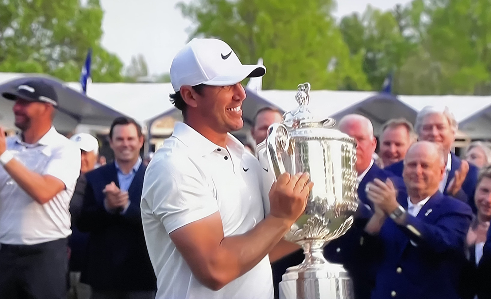 Koepka bestur á PGA og vann sinn fimmta risatitil 