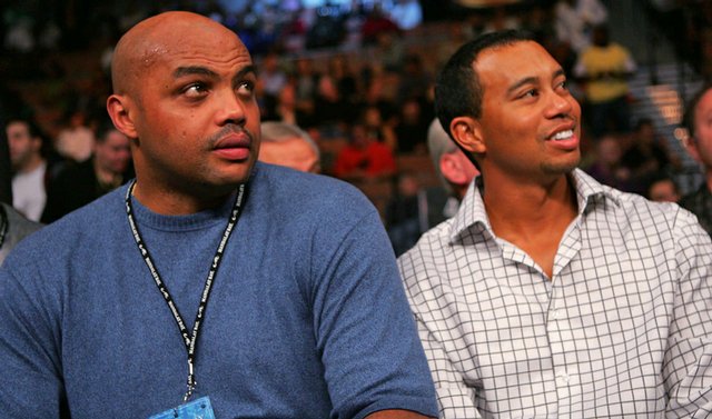 Charles Barkley: „Það styttist í tíma Tiger Woods aftur“
