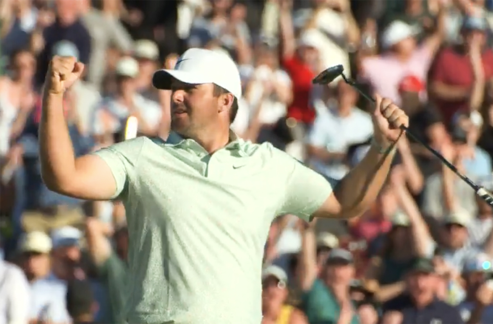 Stal sigrinum með fimm fuglum á síðustu sex holunum