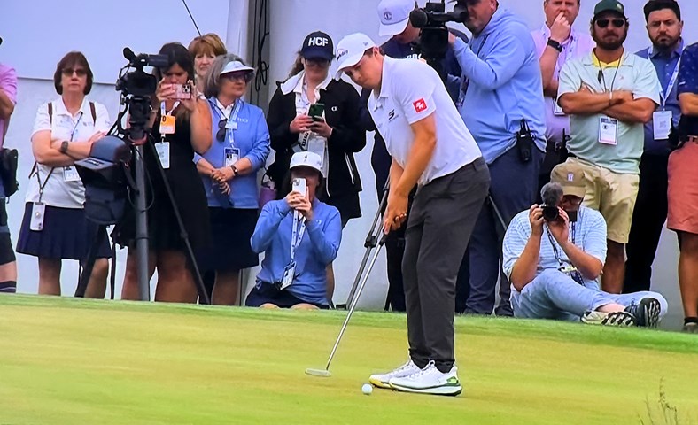 Fitzpatrick með yfir milljarð króna á einum mánuði