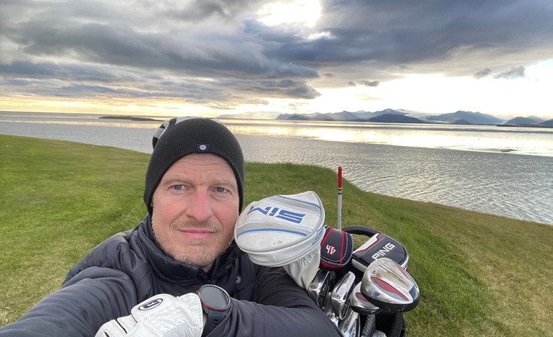 Miðar á tunglið, ef það klikkar, nær hann til stjarnanna