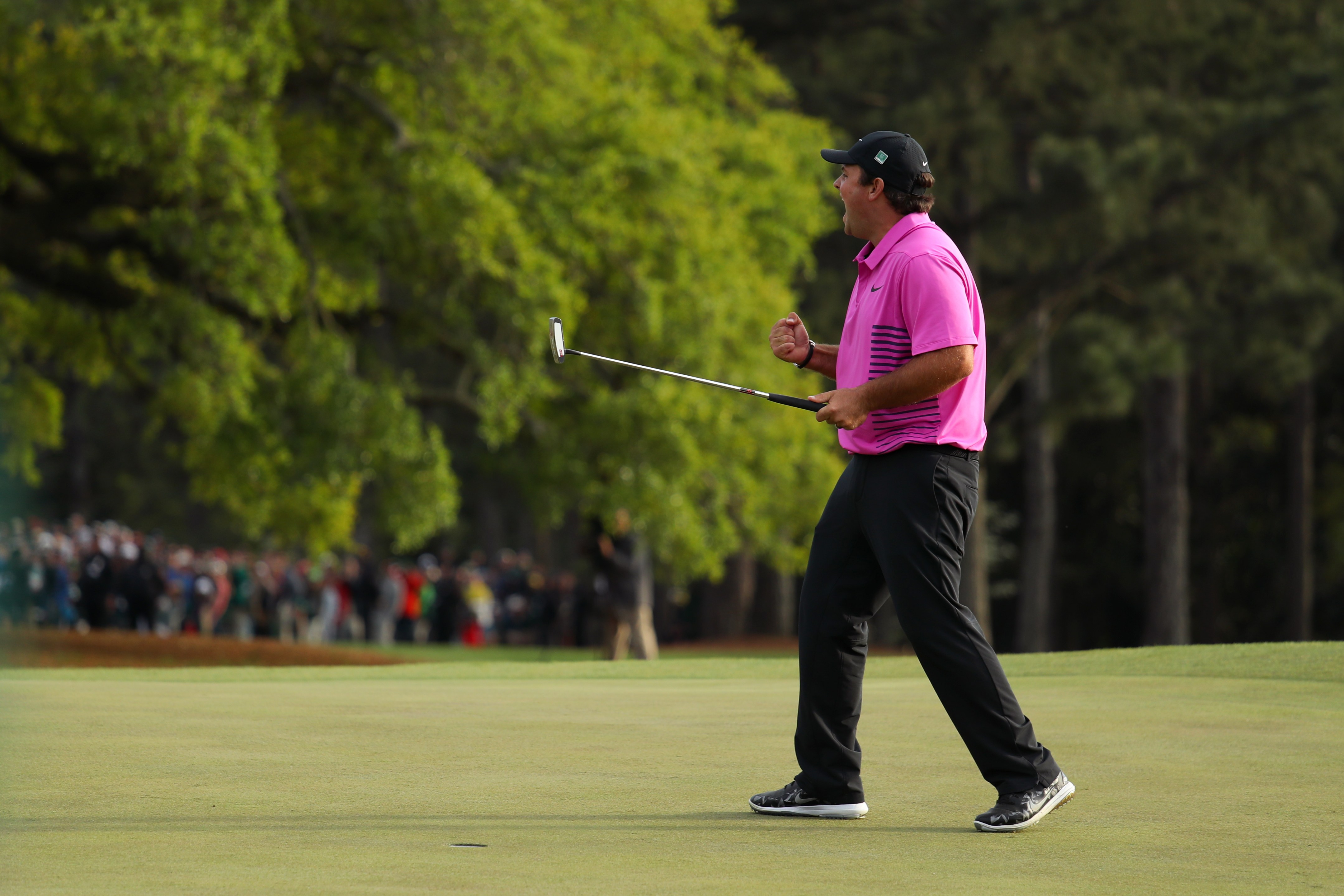 Patrick Reed fékk ekki að vera í rauðum bol á lokadeginum
