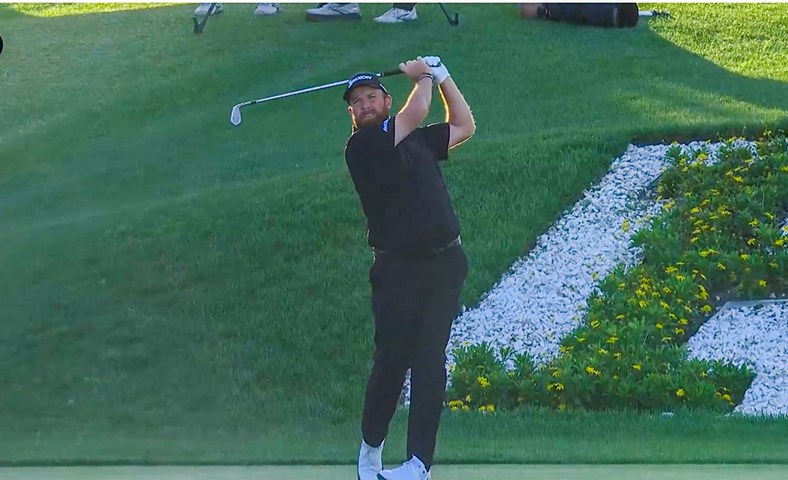 Þeir allra bestu gera líka slæm mistök - Írinn Lawry henti frá sér sigri