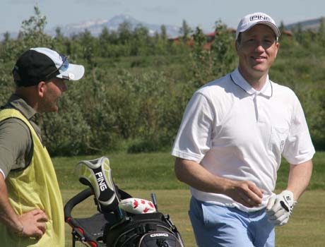 Sigurbjörn og Björgvin efstir hjá körlunum