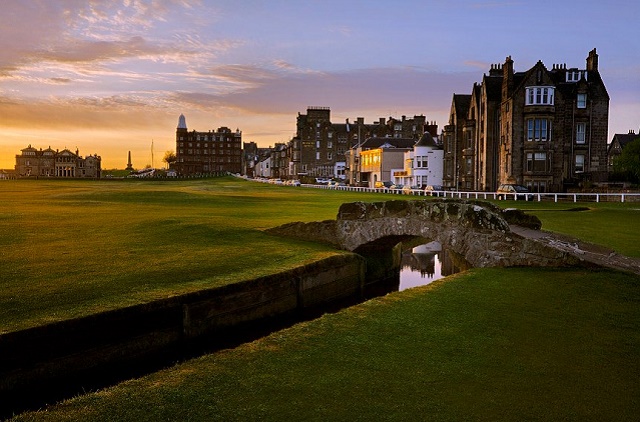 Öldungarnir leika á St.Andrews í fyrsta sinn
