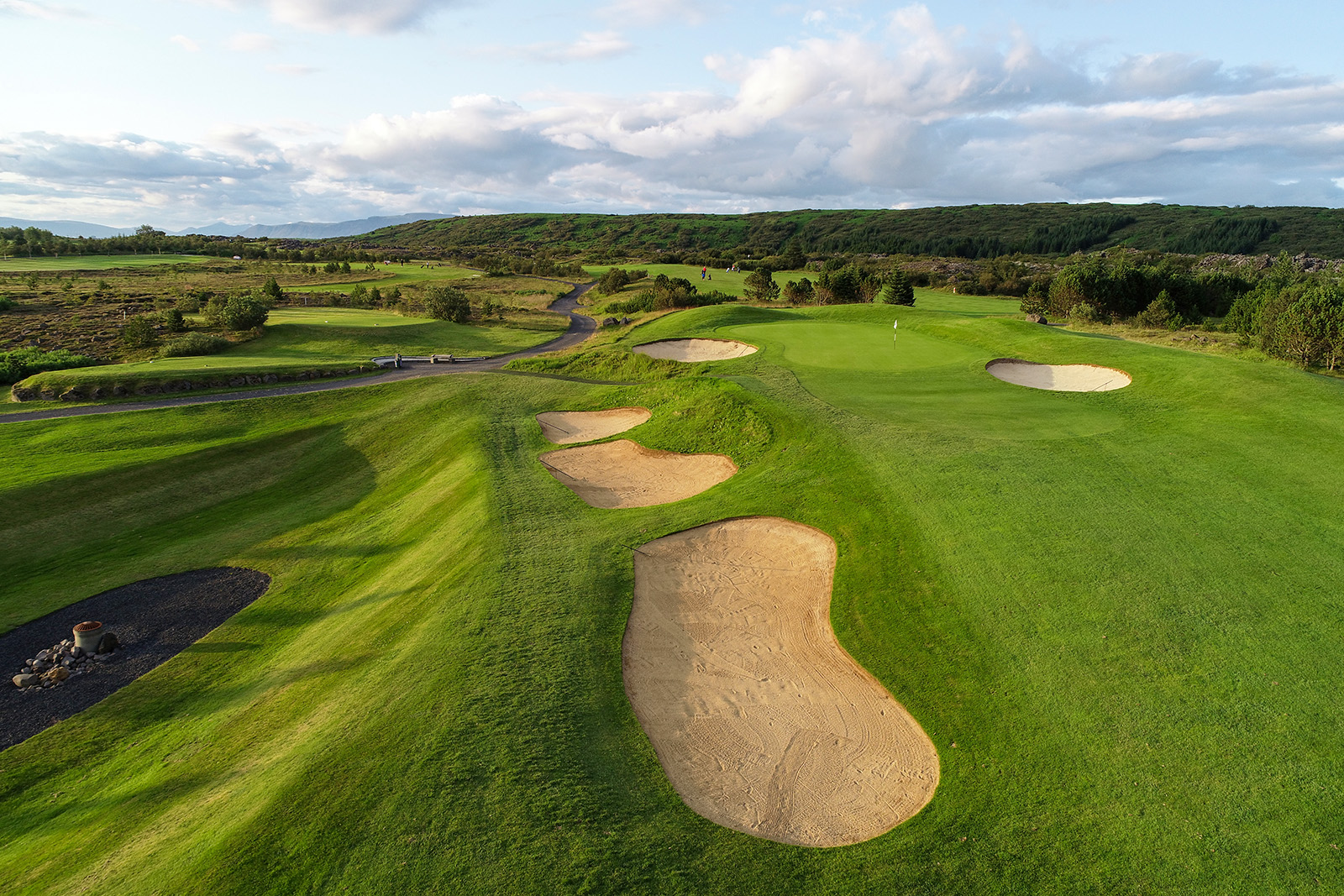 Robert Trent Jones jr. hannar stækkun Urriðavallar